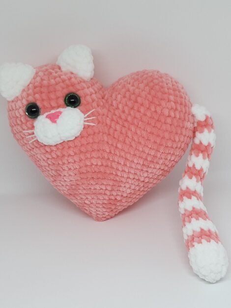 Bunny and Cat plush heart 10