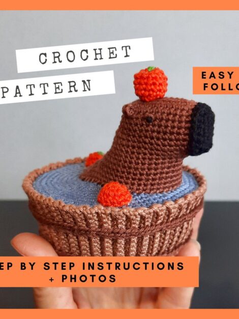 Capybara in Bath (6)